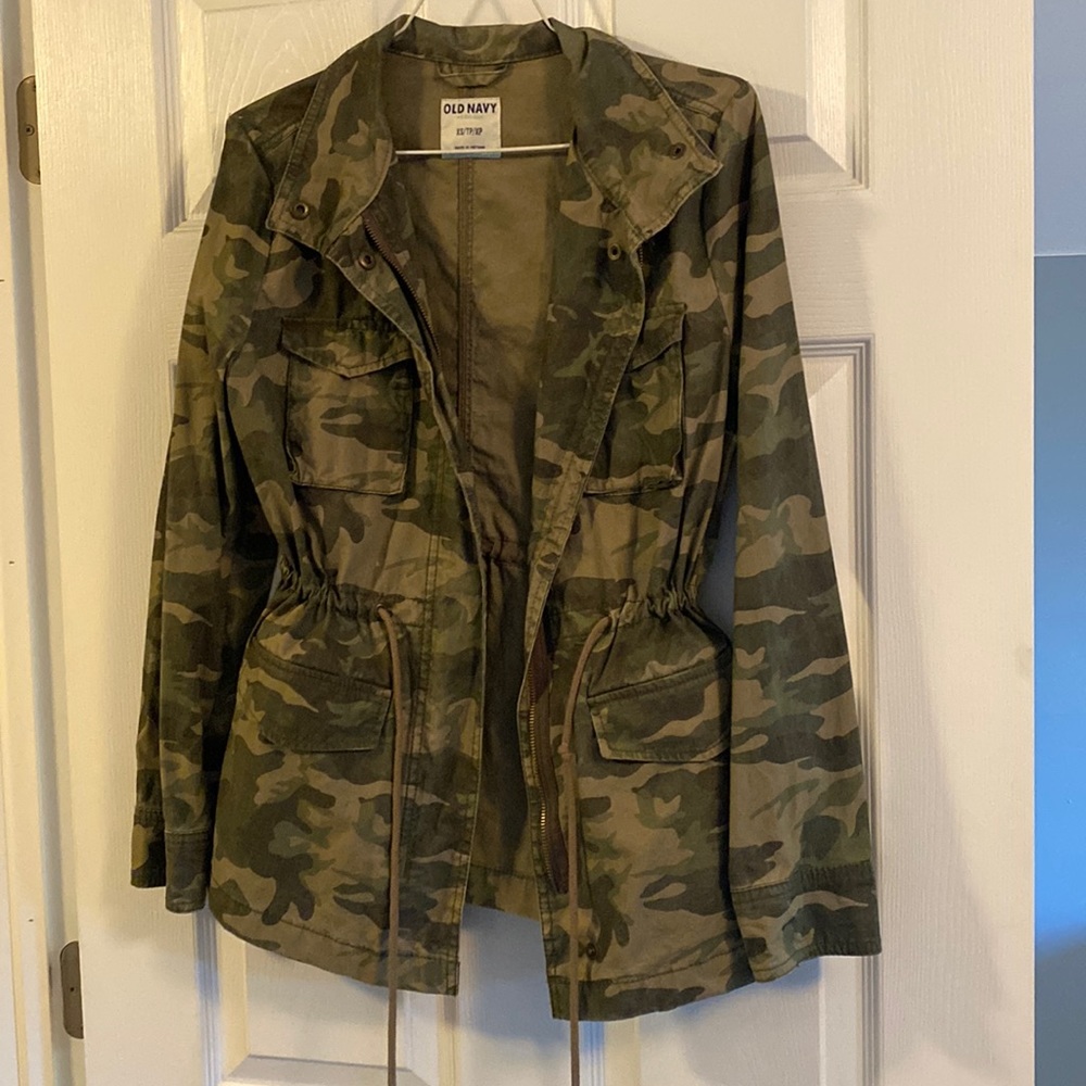 Old navy camo utility jacket size XS